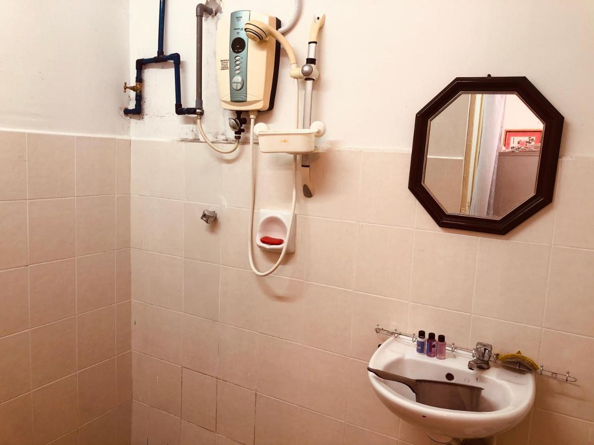 Sinar Ara Homestay Lunas Экстерьер фото